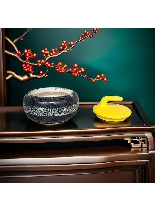 منفضة سجائر خزفية فاخرة بتجعيدات وغطاء أصفر للاستخدام الداخلي والخارجي بتصميم فريد - Image 4